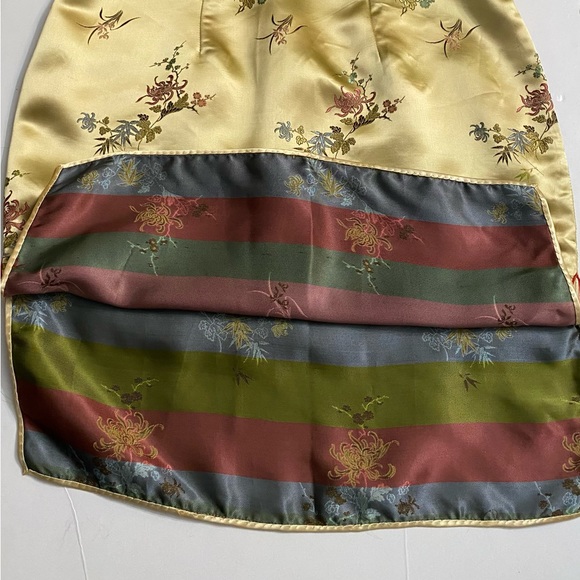 Vintage Chinese Cheongsam Gold Satin Brocade Qipao Embroidered Women’s size 38 - Picture 9 of 16